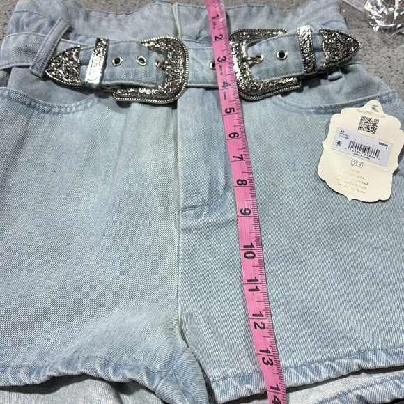 Altar’d State Light Wash,high rise,western silver belted,pocket,jean shorts - Picture 8 of 10
